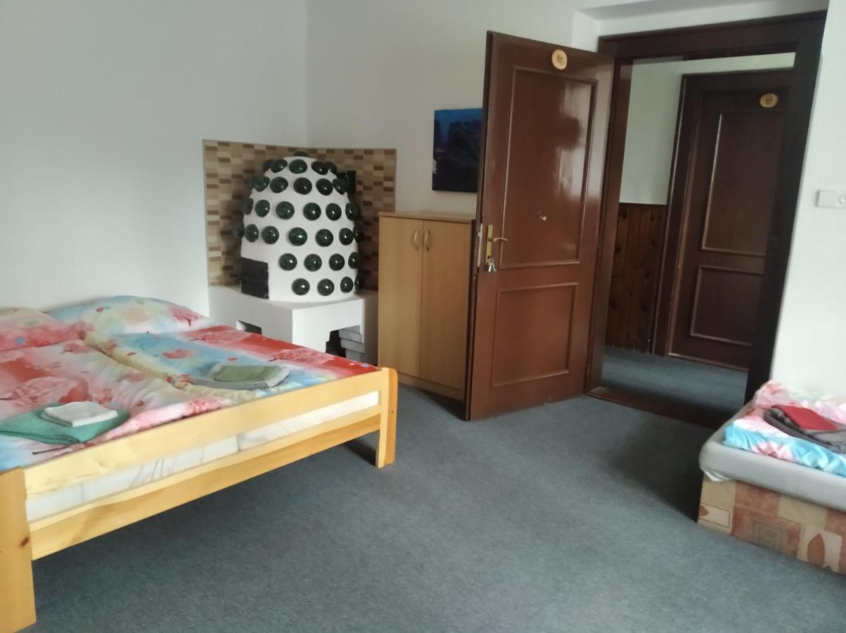 Chata Tokáň Jetřichovice Habitación foto